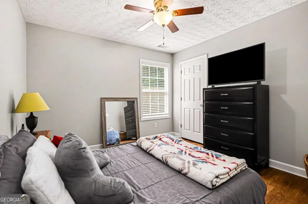 315 Shadowbrooke CIR Loganville, GA 30052