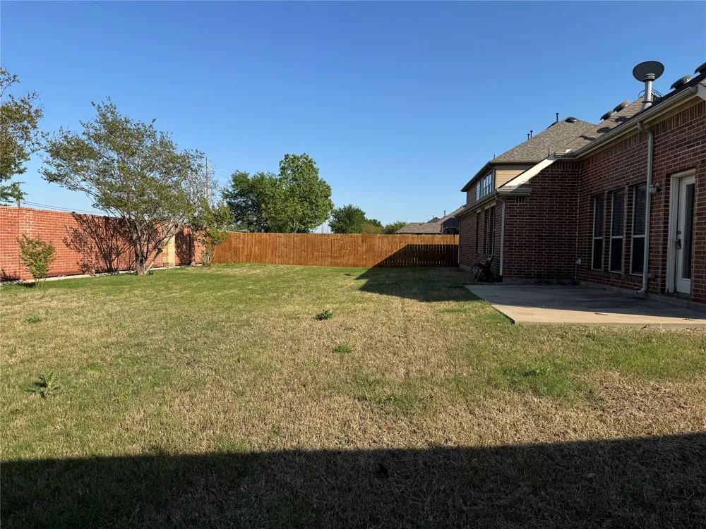 909 White Porch Avenue Forney, TX 75126