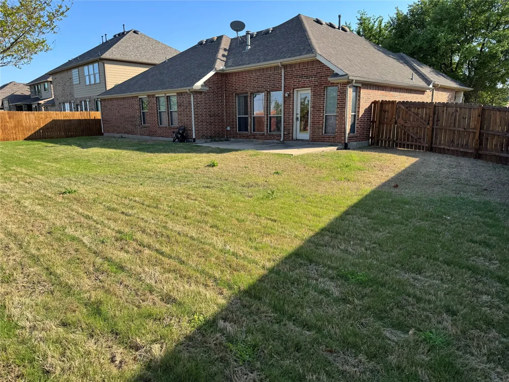 909 White Porch Avenue Forney, TX 75126