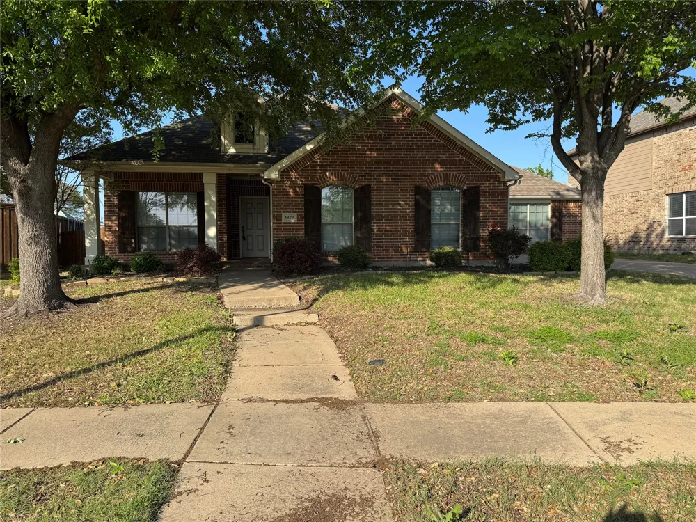909 White Porch Avenue Forney, TX 75126
