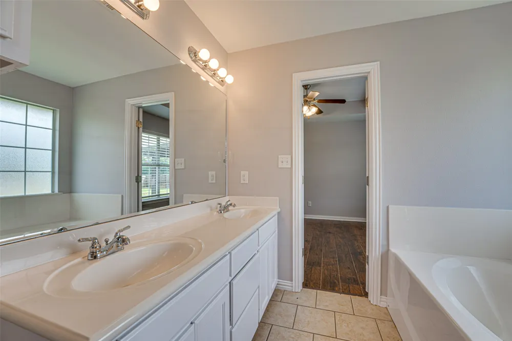 2206 Kaitlyn Circle Caddo Mills, TX 75135