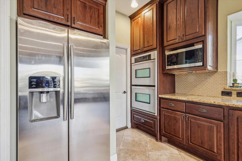 5 Harbor Lane Kemah, TX 77565