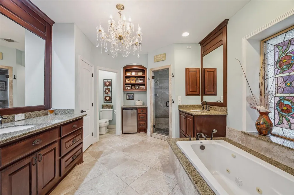5 Harbor Lane Kemah, TX 77565