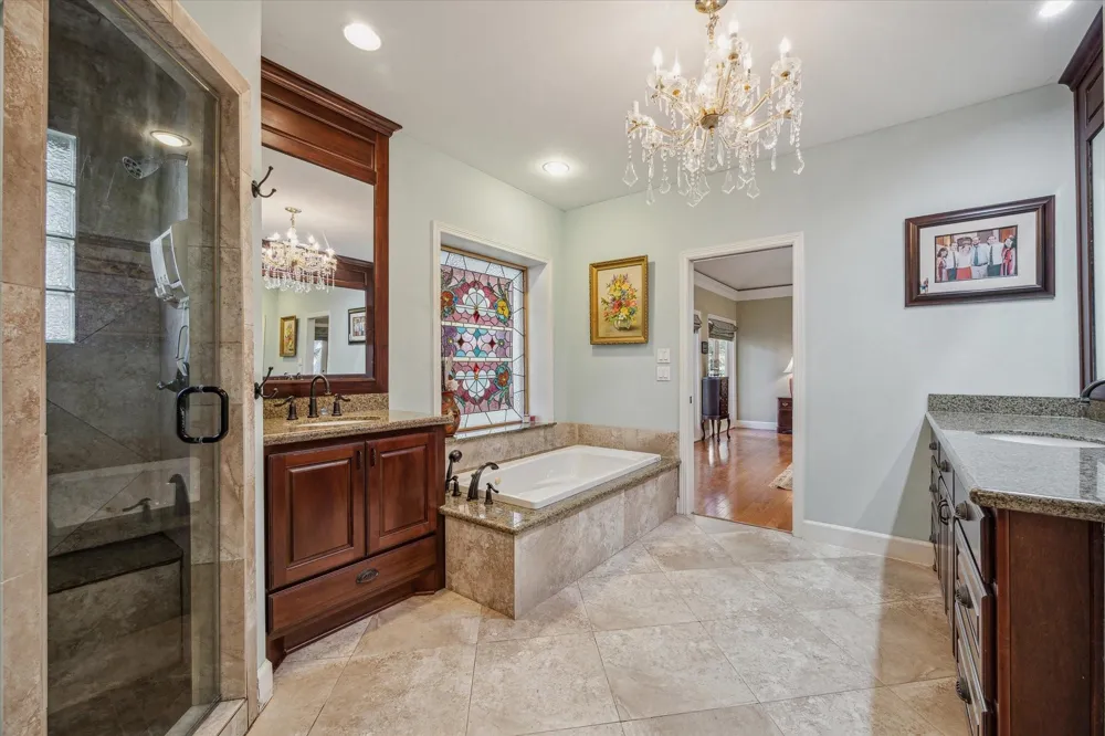 5 Harbor Lane Kemah, TX 77565