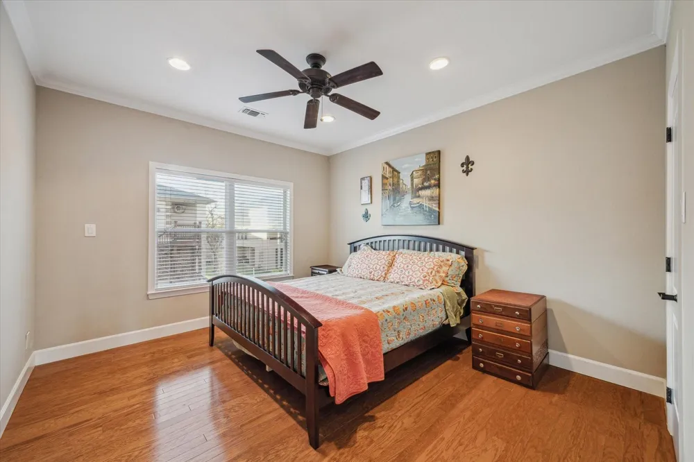 5 Harbor Lane Kemah, TX 77565