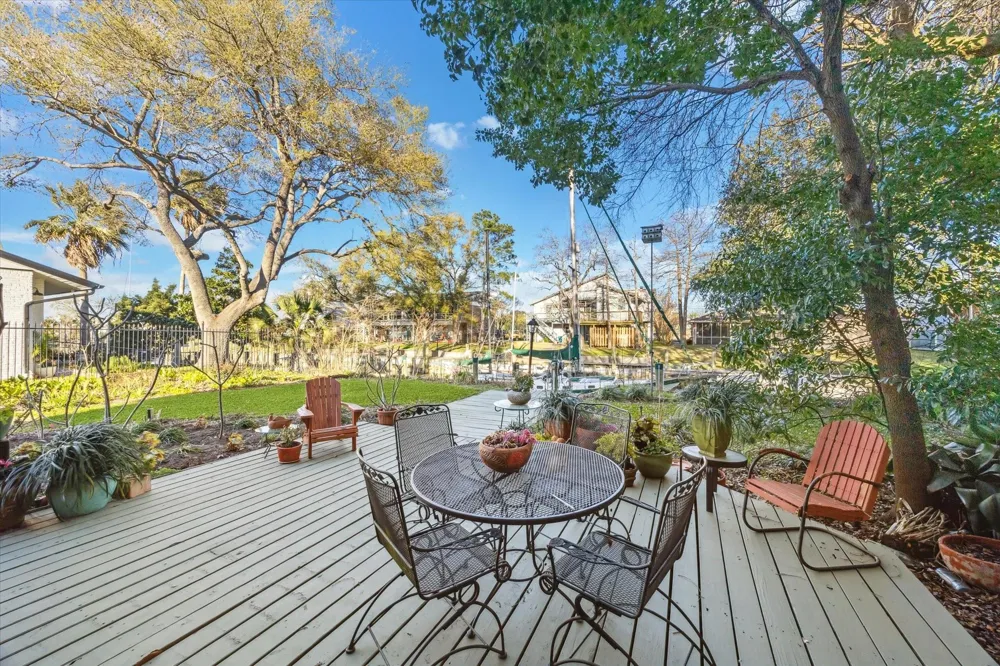 5 Harbor Lane Kemah, TX 77565