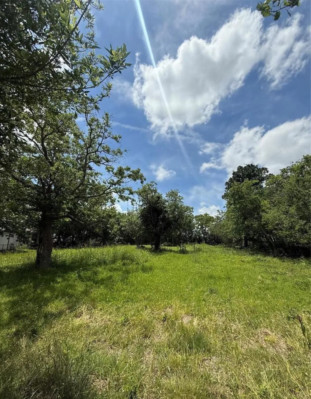 2929 2nd Avenue Texas City, TX 77590