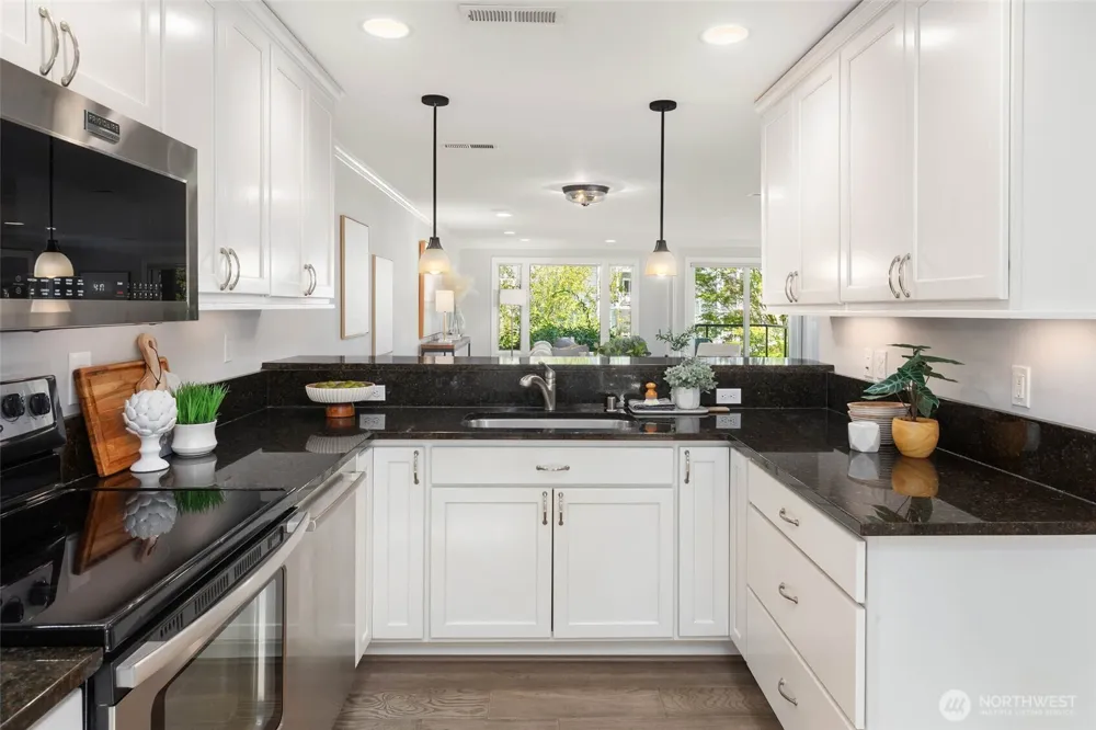6121 NE 175th Street #C201 Kenmore, WA 98028