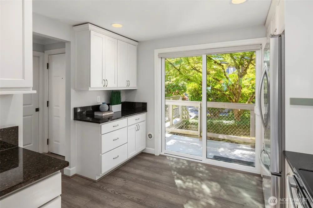 6121 NE 175th Street #C201 Kenmore, WA 98028
