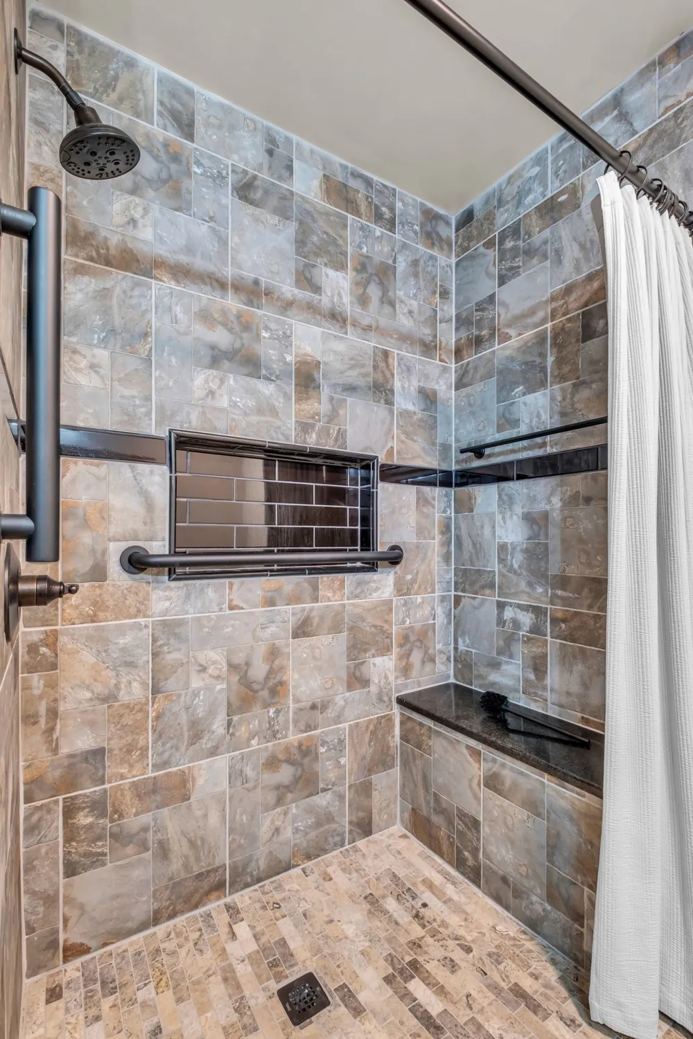 101 Sugar Maple Hendersonville, TN 37075