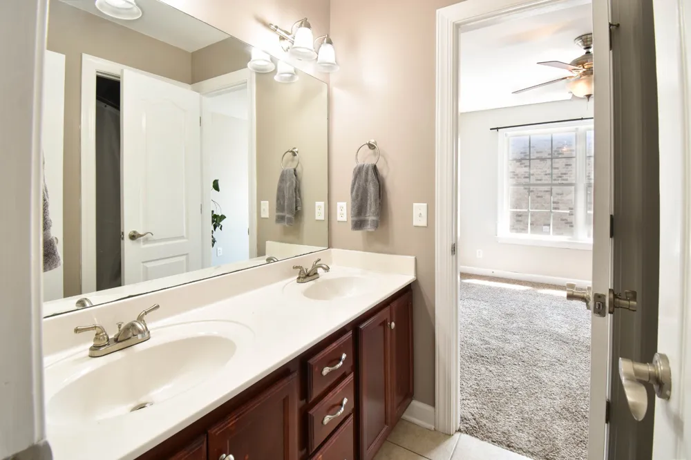 1034 Stonehollow Way Mount Juliet, TN 37122