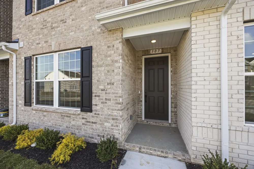 323 Lynwood Station Boulevard Mount Juliet, TN 37122