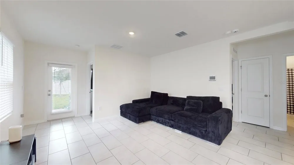Address Not Shown Umatilla, FL 32784