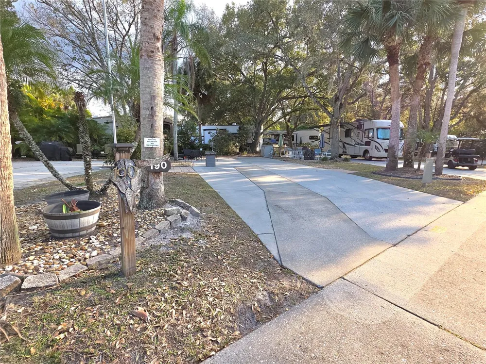 190 LONGHORN DRIVE Lake Wales, FL 33898