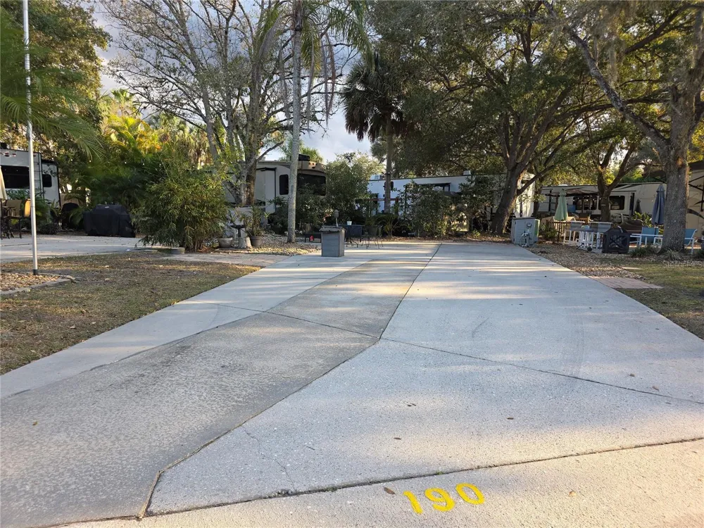 190 LONGHORN DRIVE Lake Wales, FL 33898