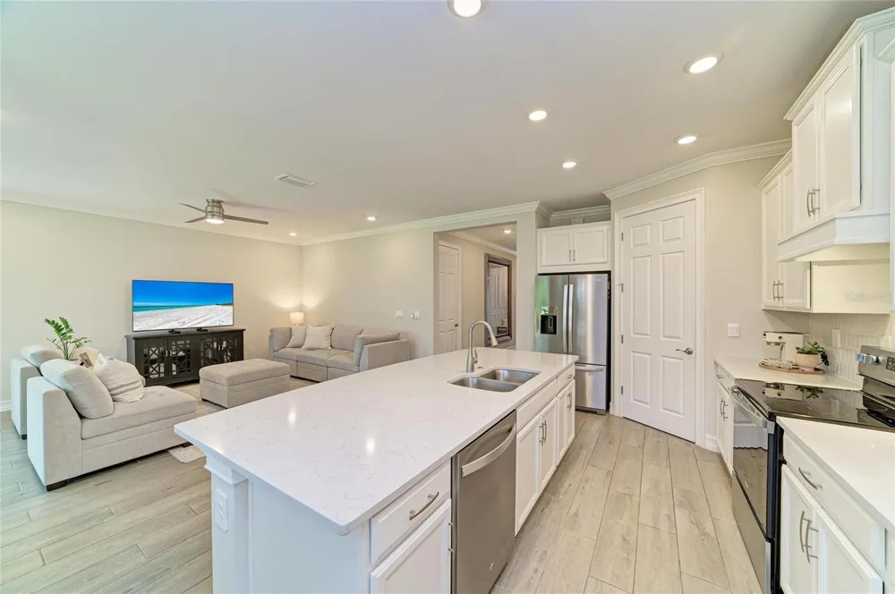 288 SOLIERA STREET Nokomis, FL 34275
