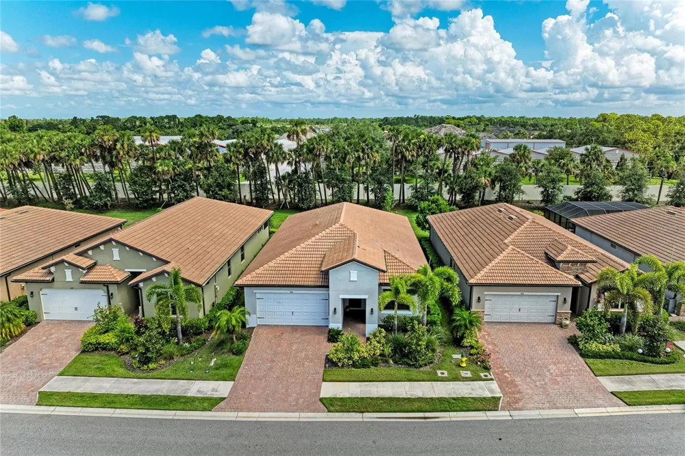 288 SOLIERA STREET Nokomis, FL 34275