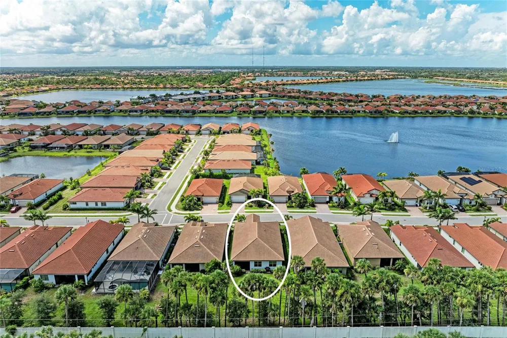 288 SOLIERA STREET Nokomis, FL 34275