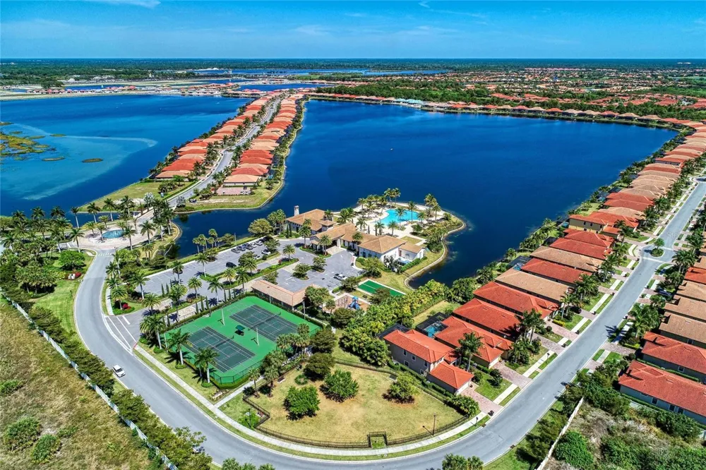 288 SOLIERA STREET Nokomis, FL 34275