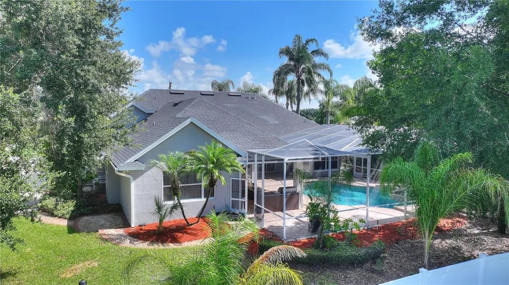 9469 WATERFORD OAKS DRIVE Winter Haven, FL 33884