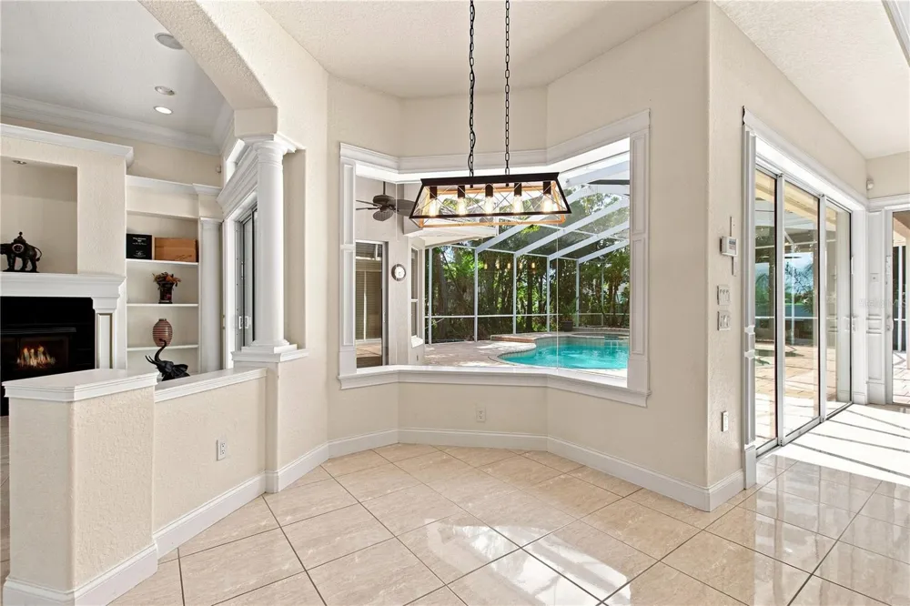 9469 WATERFORD OAKS DRIVE Winter Haven, FL 33884
