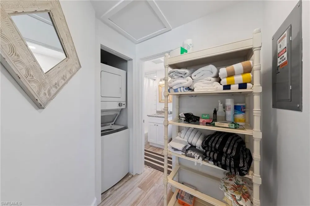 849 Beach Road Sanibel, FL 33957