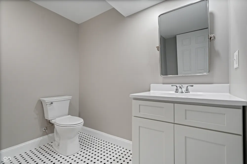 10306 New Jersey Street Carmel, IN 46280