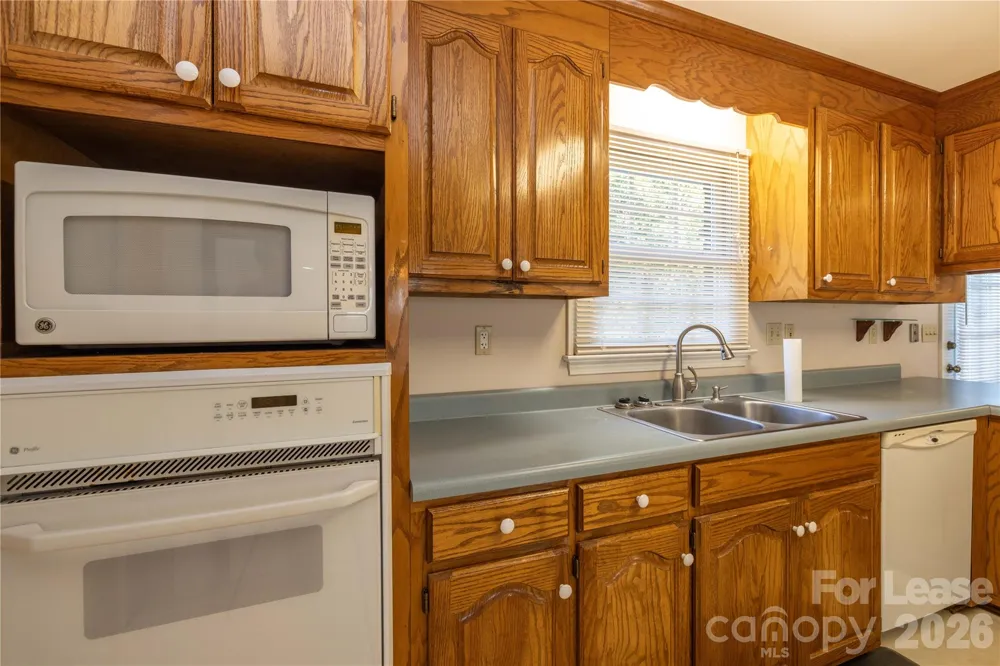 34838 Ellen Road New London, NC 28127