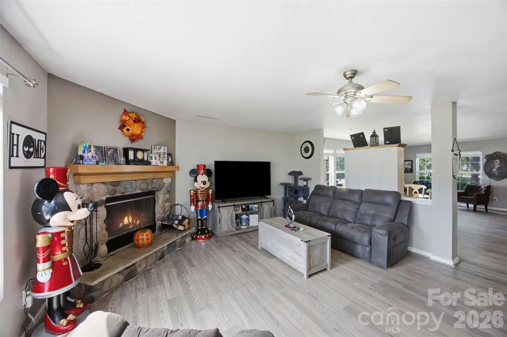 1106 Rainier Lane Gastonia, NC 28052