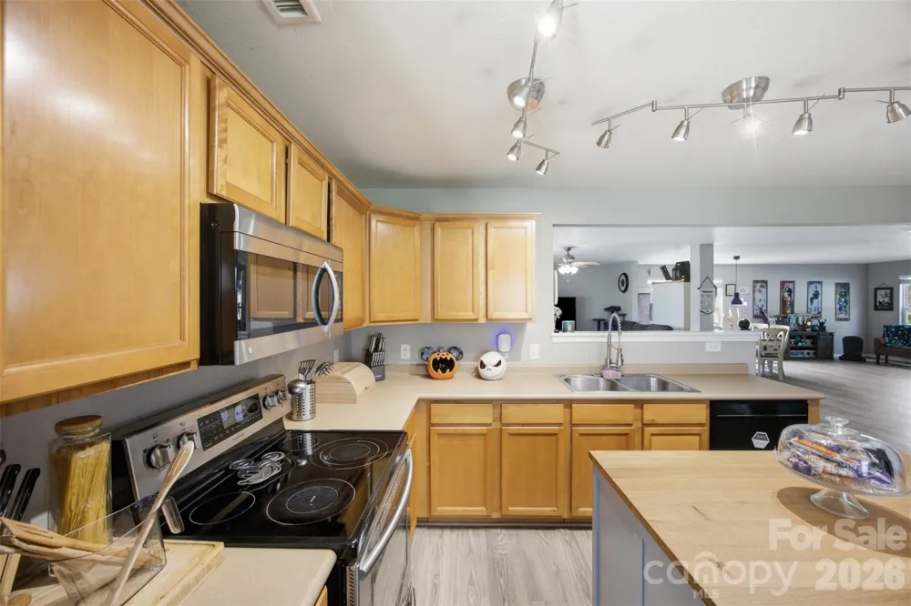 1106 Rainier Lane Gastonia, NC 28052