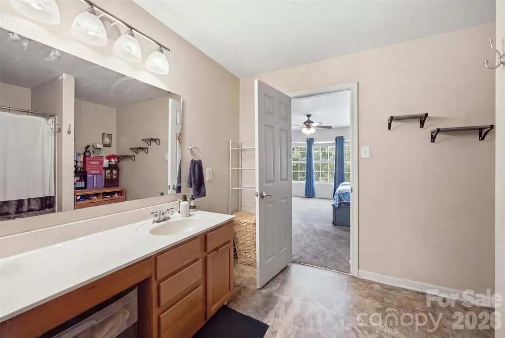 1106 Rainier Lane Gastonia, NC 28052