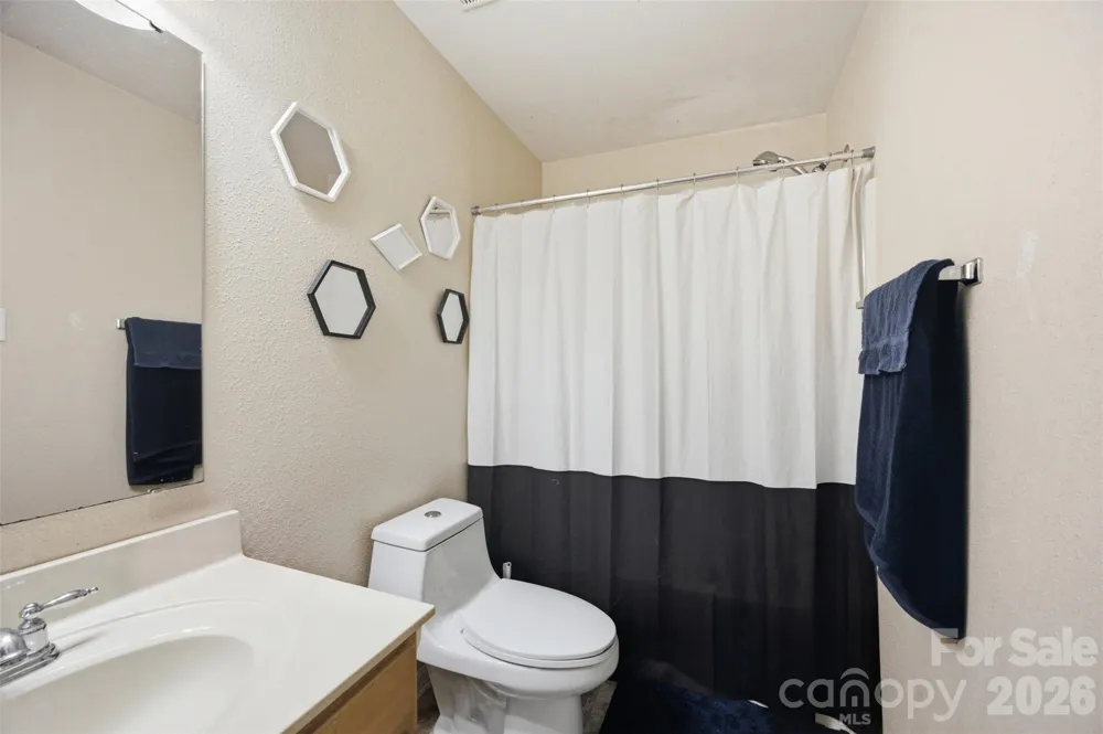 1106 Rainier Lane Gastonia, NC 28052