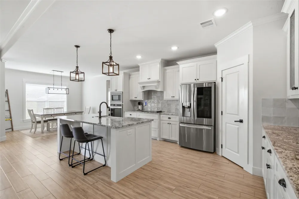 1044 Monarch Court Poolville, TX 76487