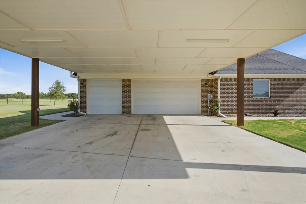1044 Monarch Court Poolville, TX 76487