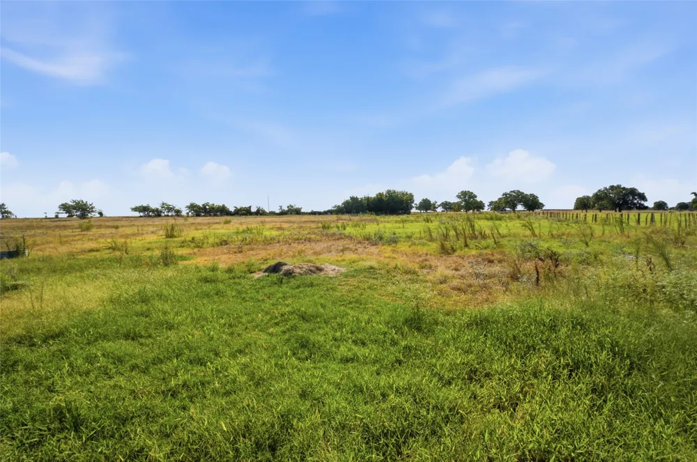 1044 Monarch Court Poolville, TX 76487