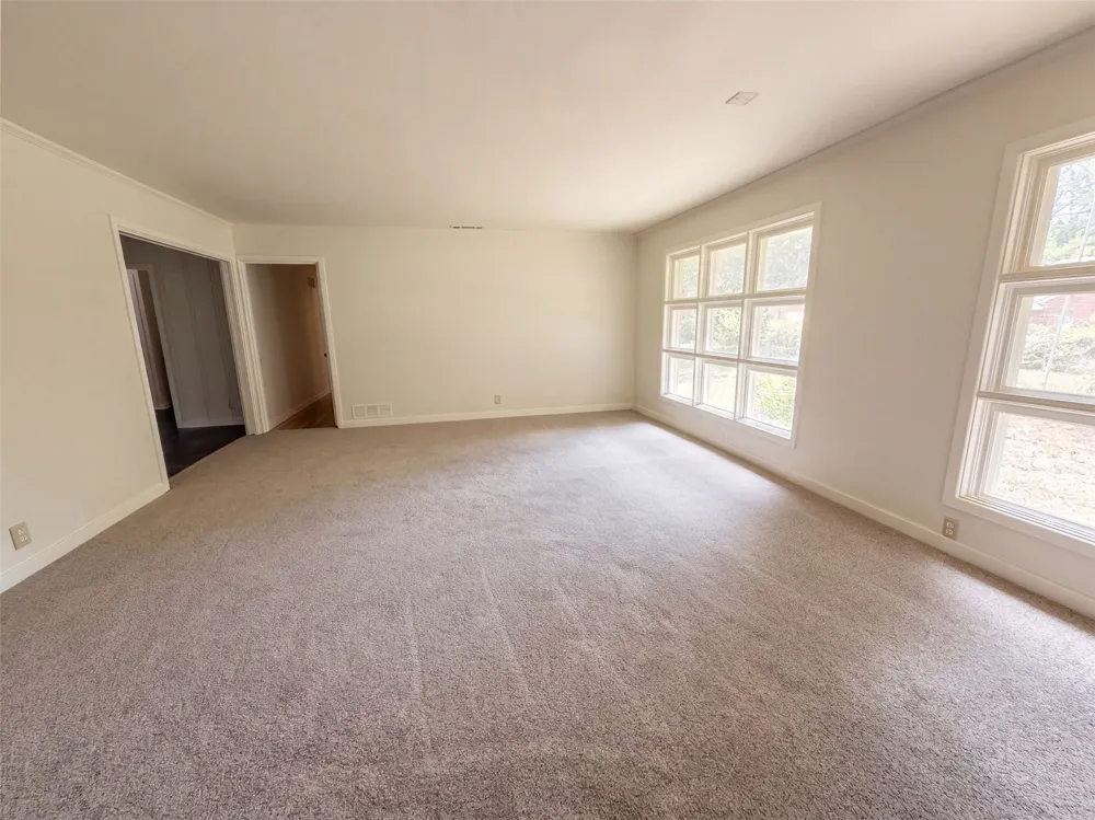 11212 Stuart Street Brownsboro, TX 75756