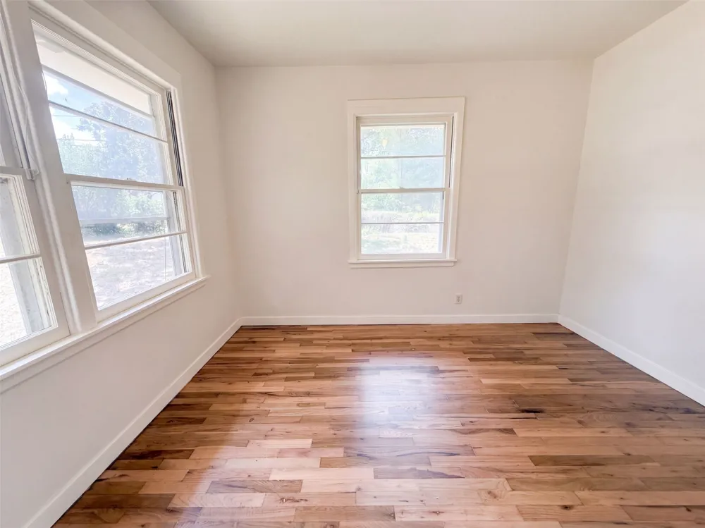 11212 Stuart Street Brownsboro, TX 75756
