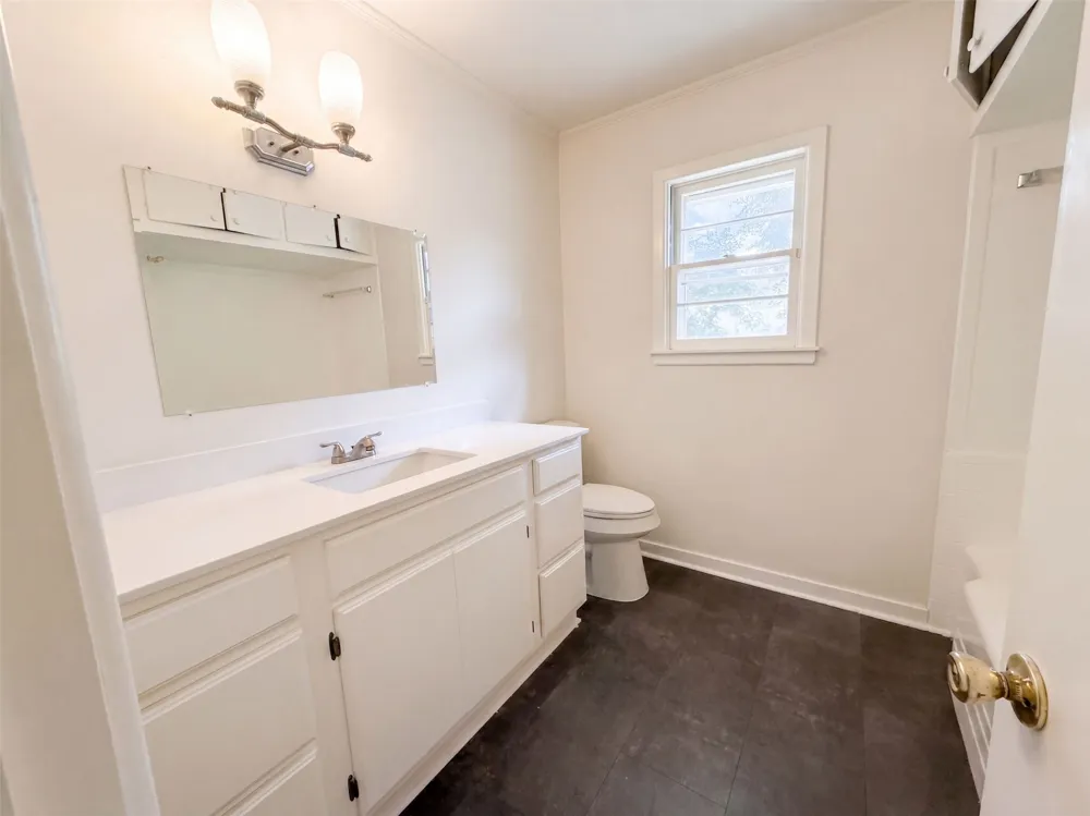 11212 Stuart Street Brownsboro, TX 75756