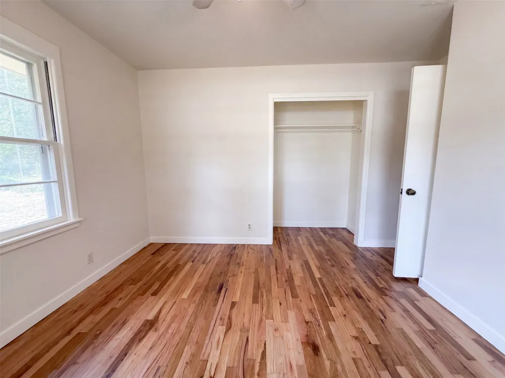 11212 Stuart Street Brownsboro, TX 75756