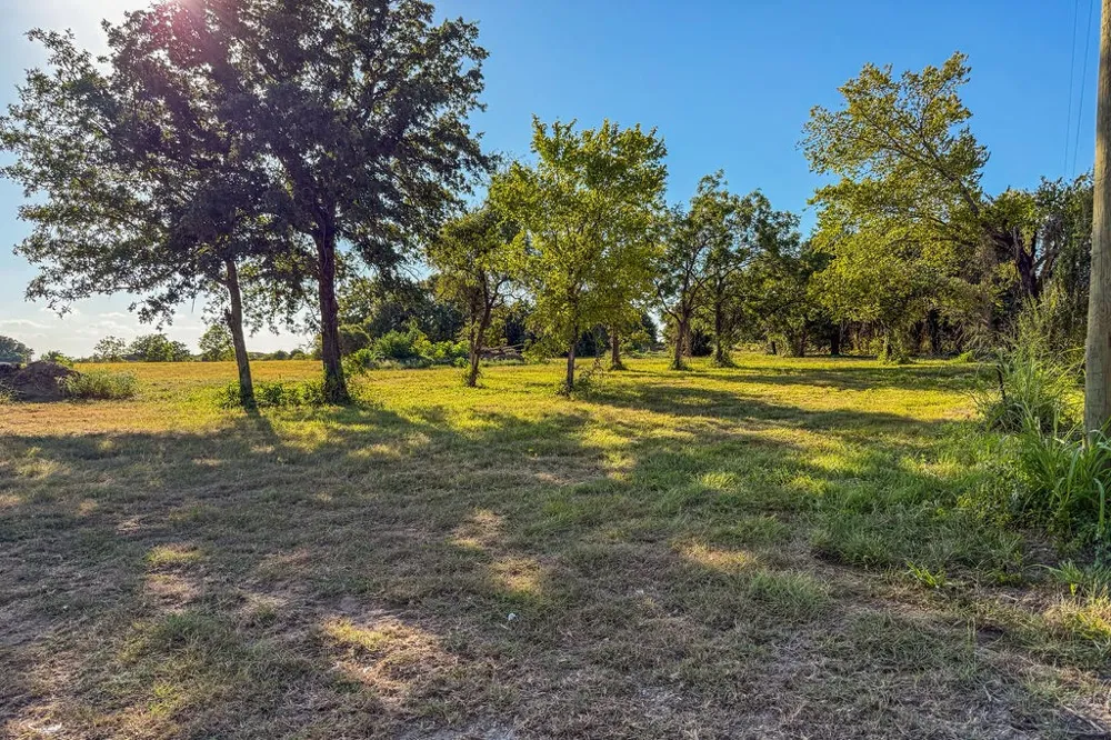 Pine Acres Whitney, TX 76692