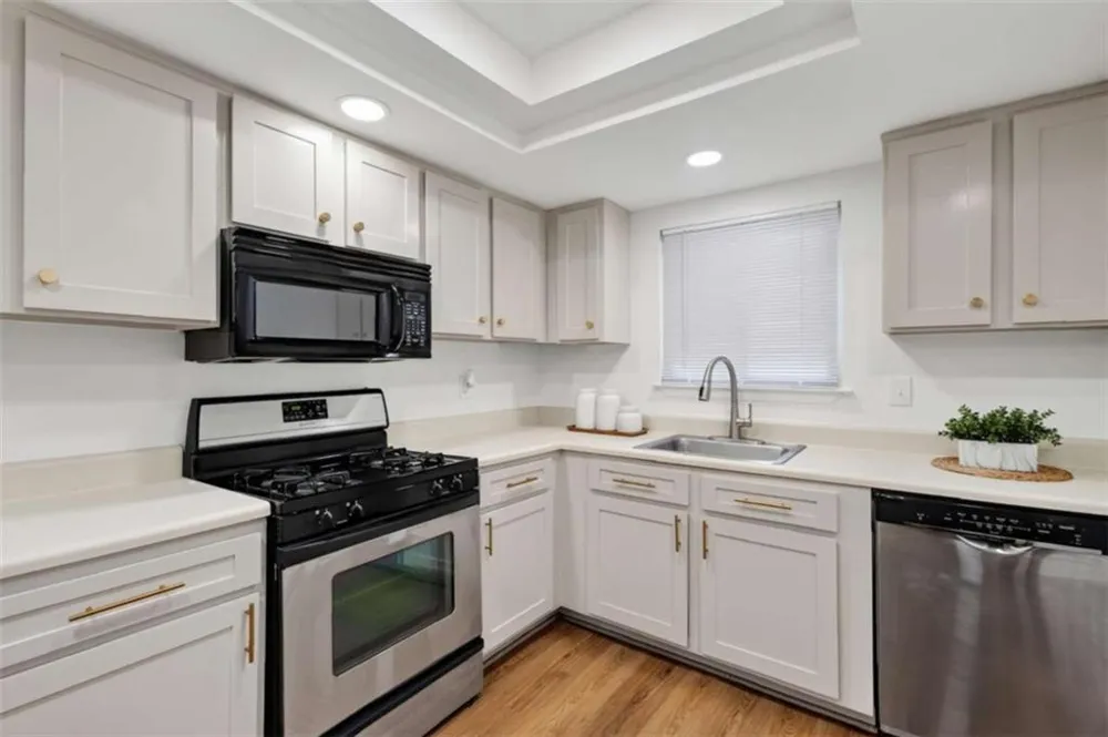2000 Stratford Place SE Marietta, GA 30067
