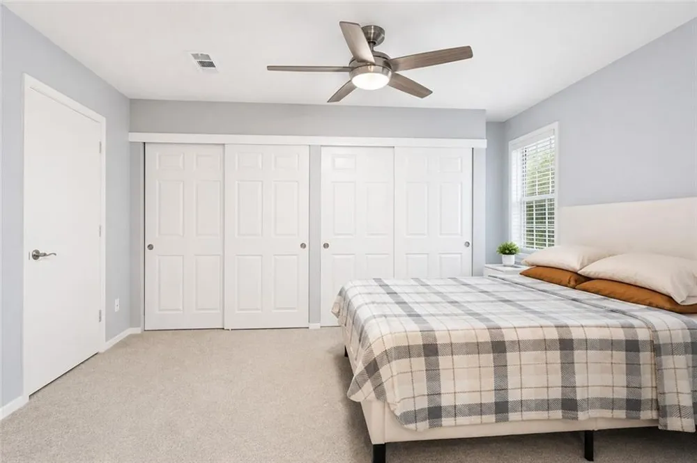 655 Anderson Walk Marietta, GA 30062