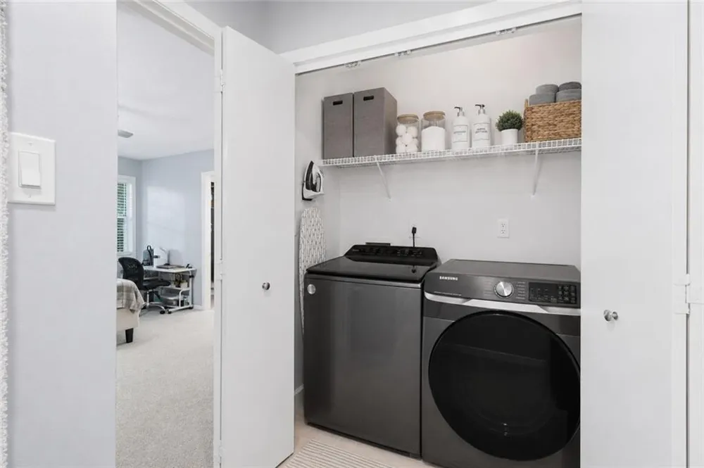 655 Anderson Walk Marietta, GA 30062