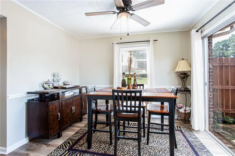 768 Longleaf Drive Lawrenceville, GA 30046
