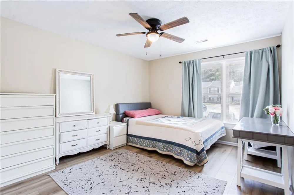 768 Longleaf Drive Lawrenceville, GA 30046