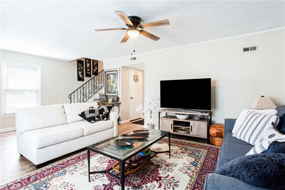 768 Longleaf Drive Lawrenceville, GA 30046