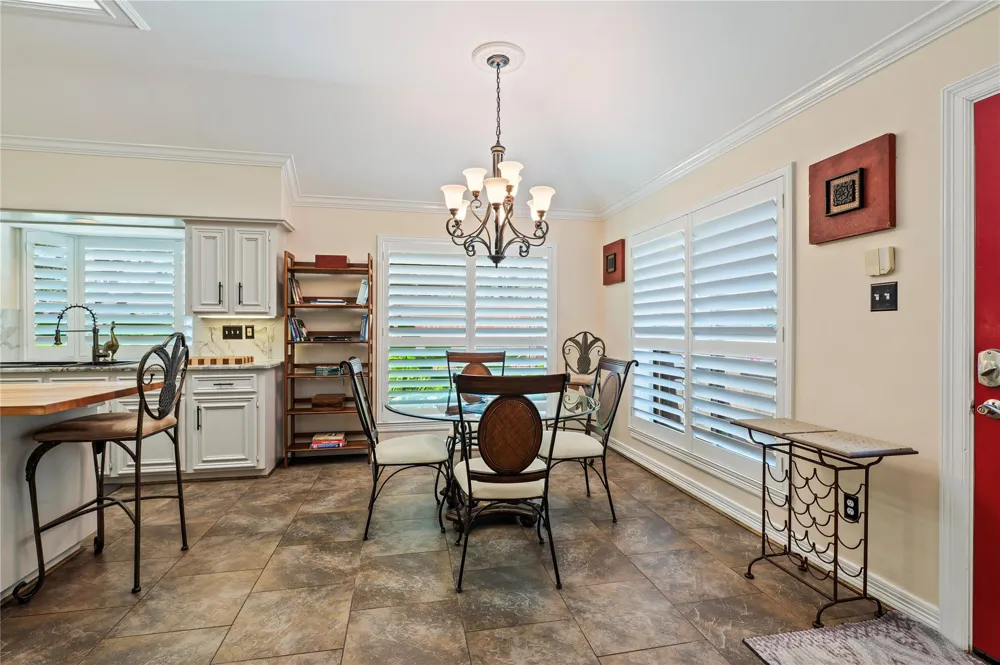 2025 Sandy Coast Circle League City, TX 77573