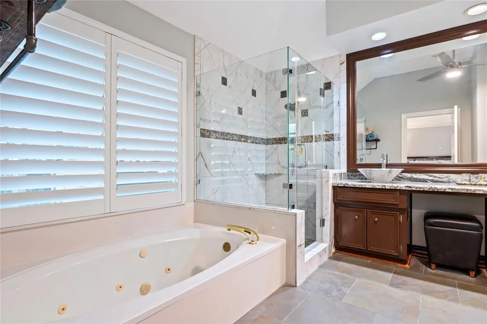 2025 Sandy Coast Circle League City, TX 77573