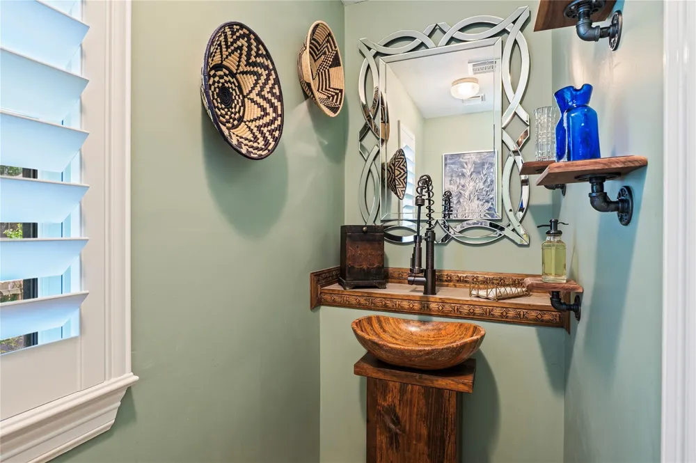 2025 Sandy Coast Circle League City, TX 77573