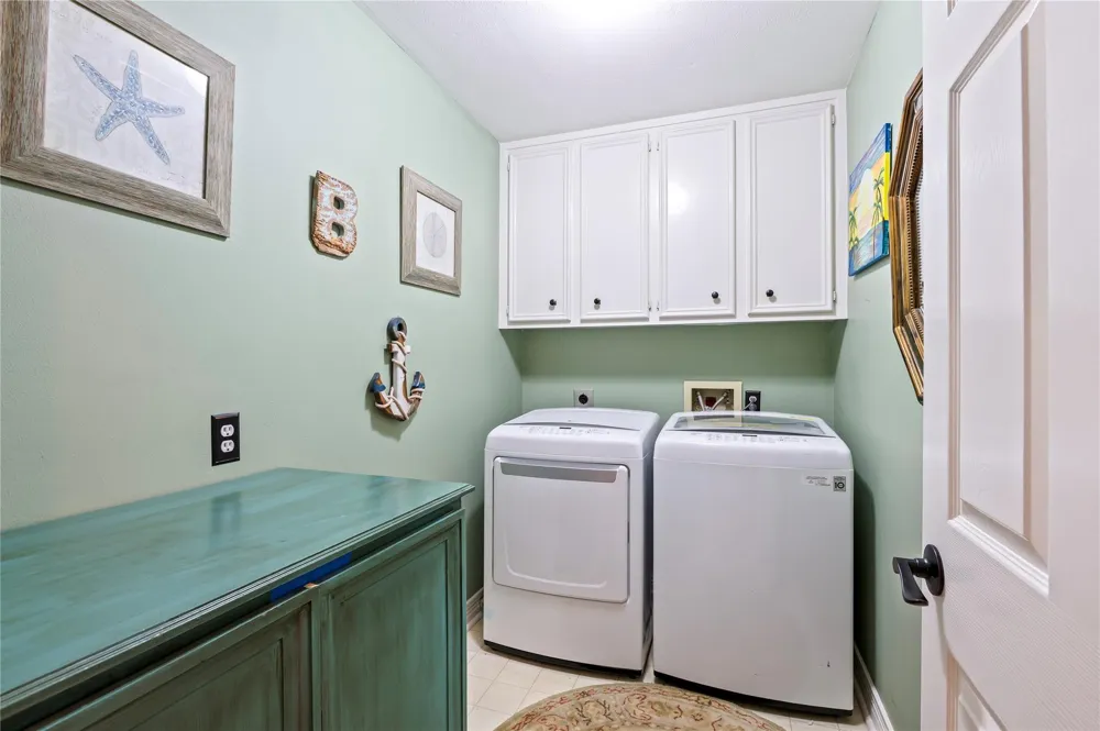 2025 Sandy Coast Circle League City, TX 77573